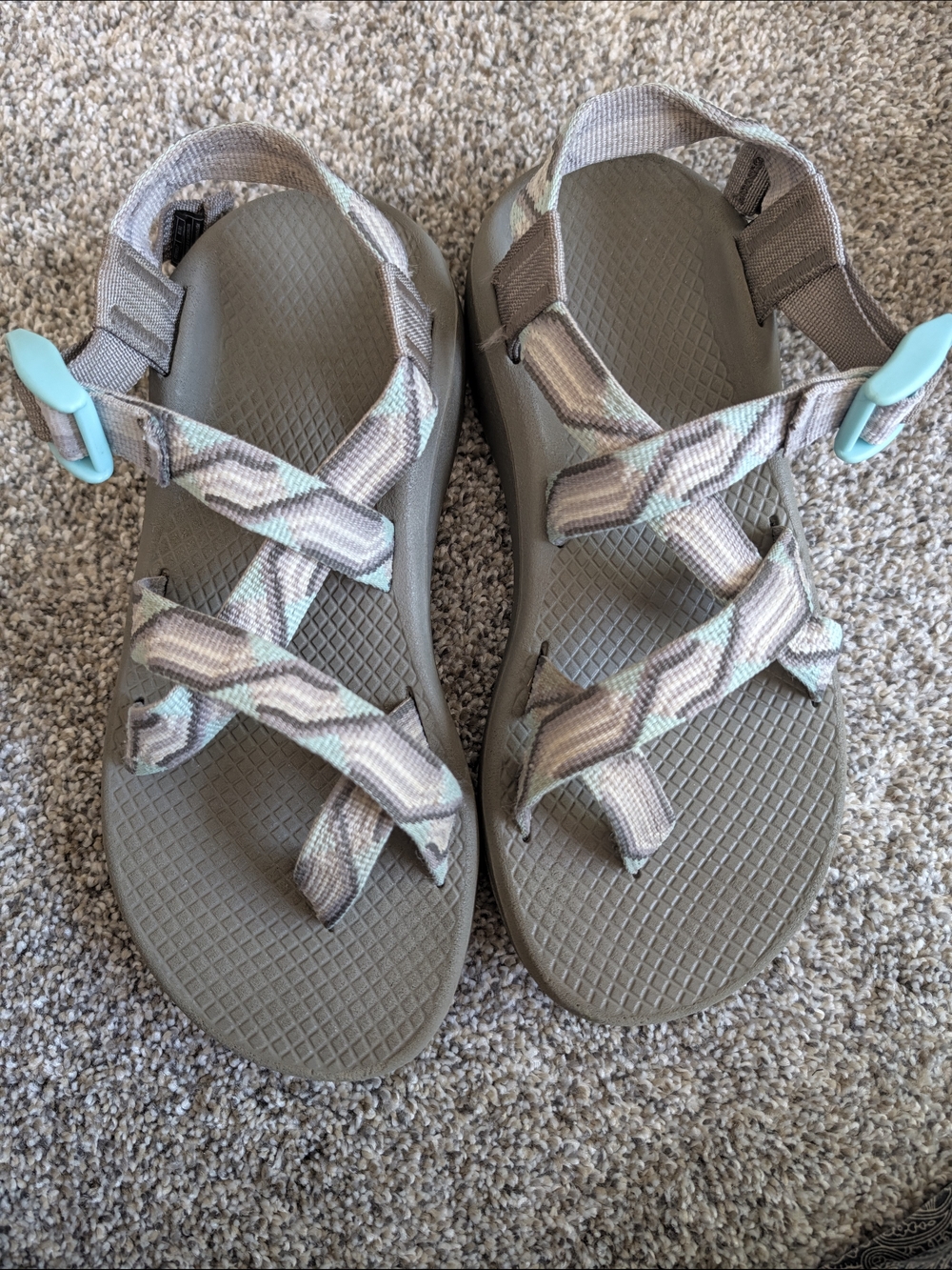 Woman's Gray & Teal Chaco Sandals